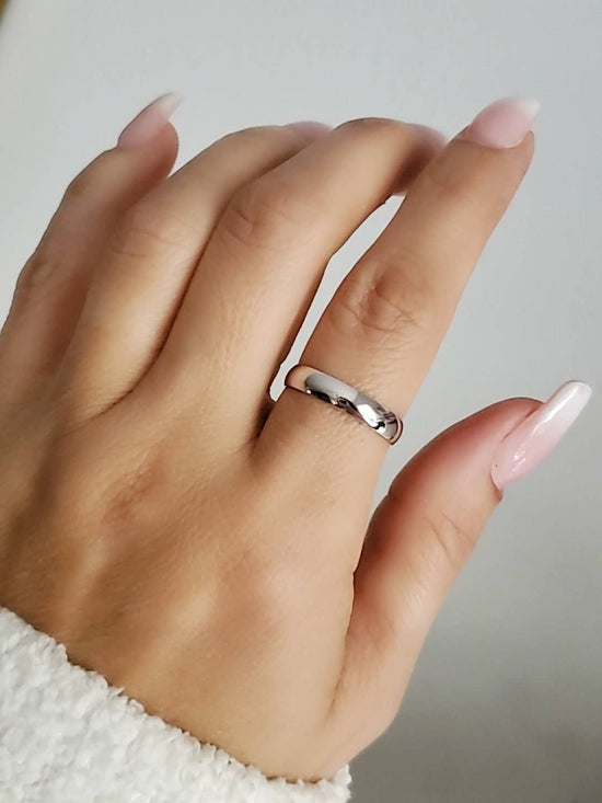 Sterling Silver Band (4mm)