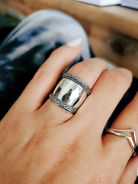 Concave Boho Sterling Silver Ring (Size 8.5)