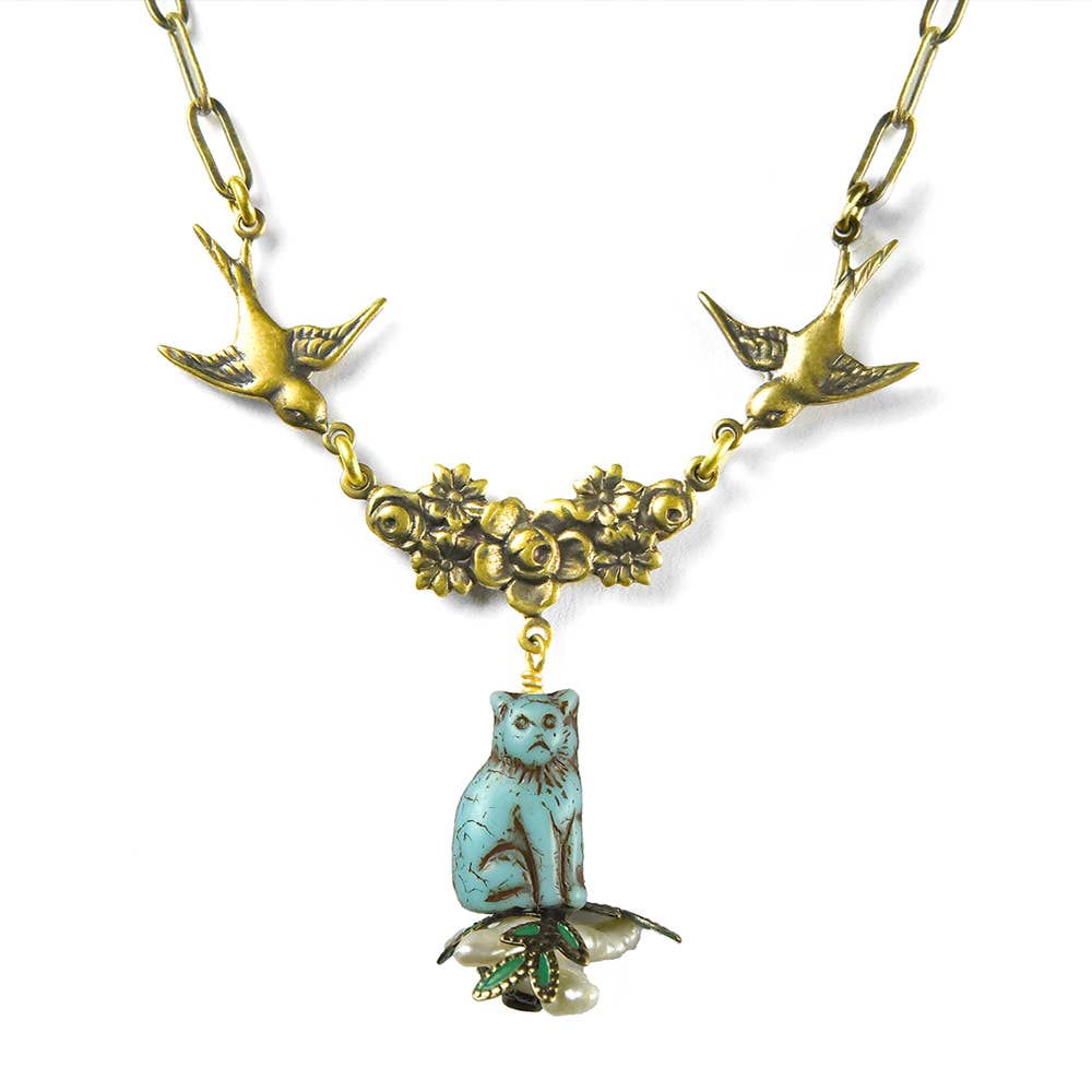 Mystical Cat Necklace with Pearls