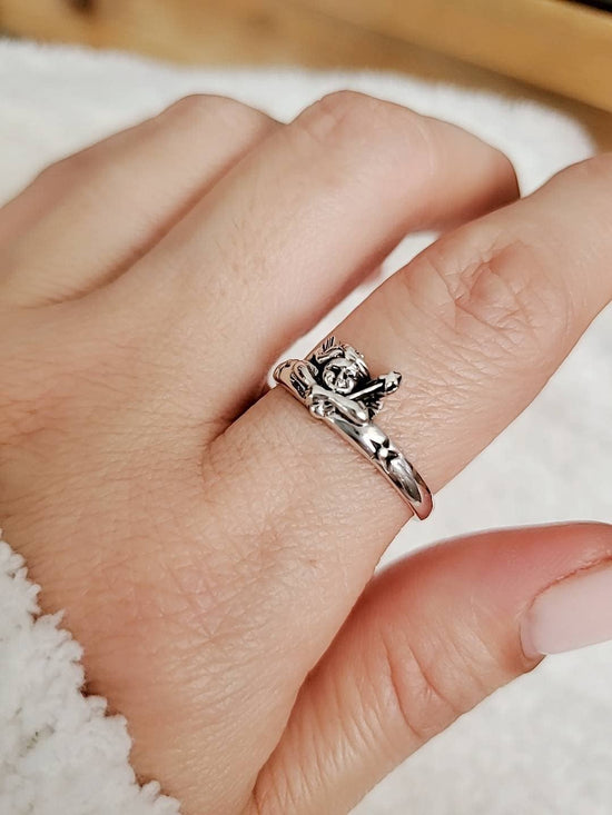 Sterling Silver Guardian Angel Ring (Size 9)