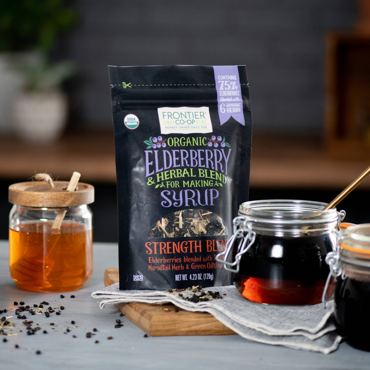 Elderberry & Herbal Tea Blend - Organic (4.23 oz)