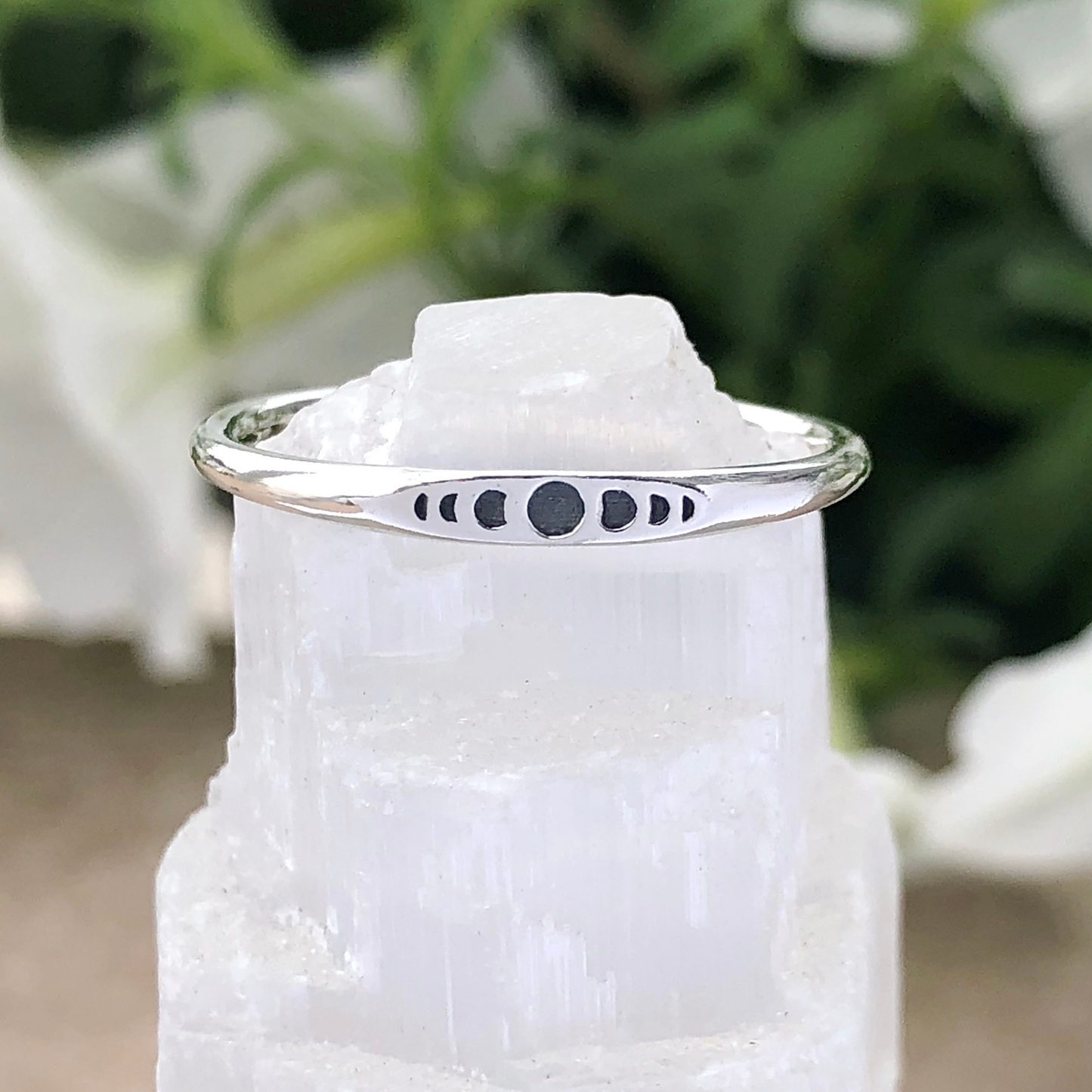 Moon Phase Ring (Size 6)