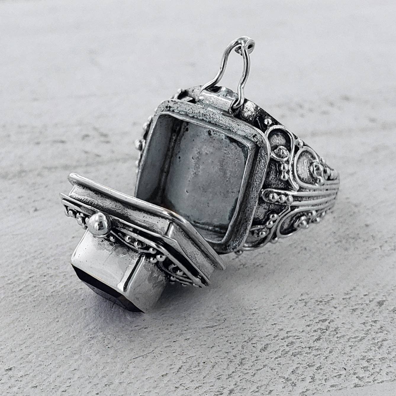 Celtic Goddess Smoky Quartz Ring with Hidden Chamber (size 5)
