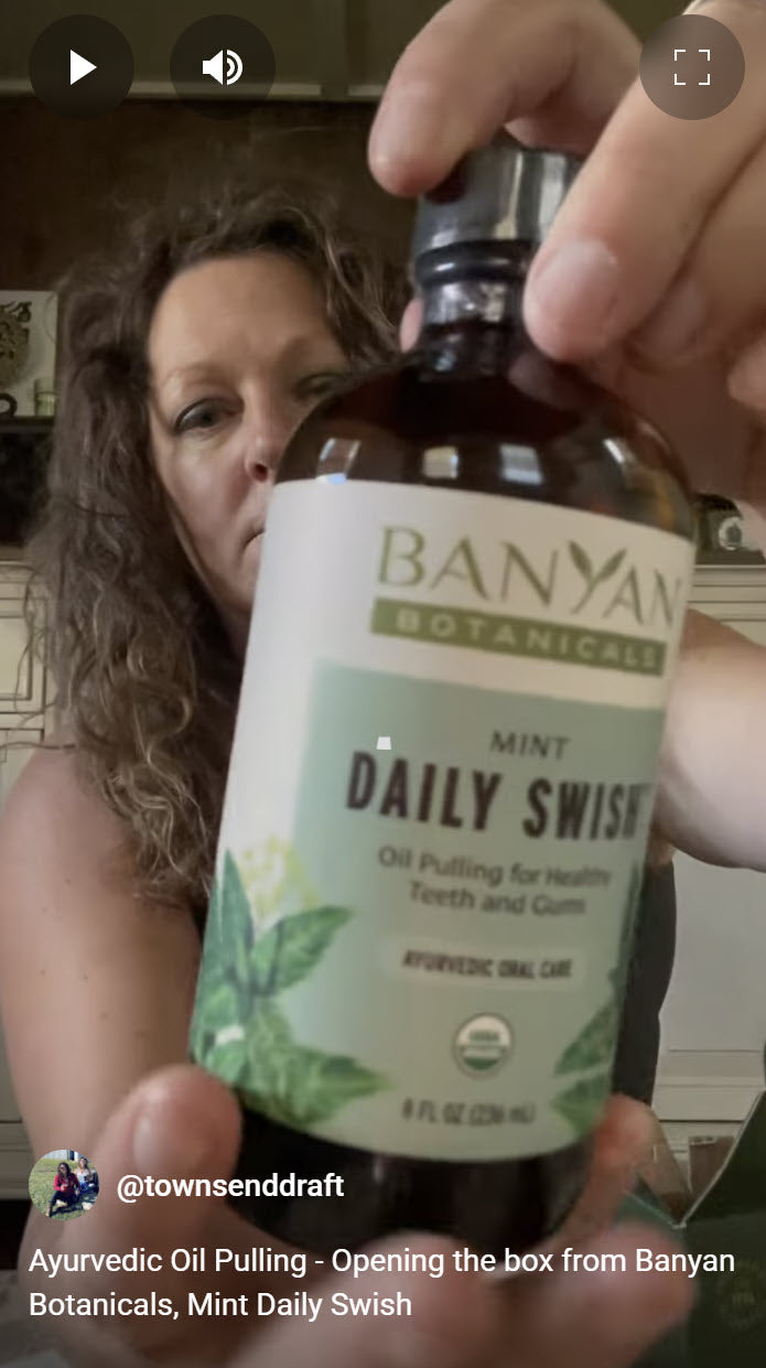 What is Oil Pulling for your teeth?