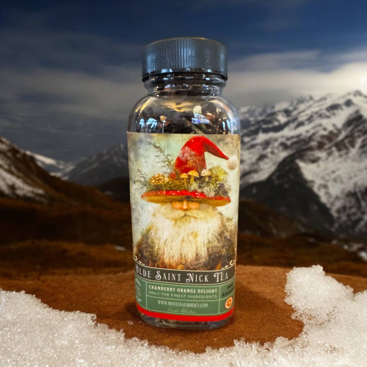 Delightful Cranberry Orange Tea Featuring Vintage Victorian Design