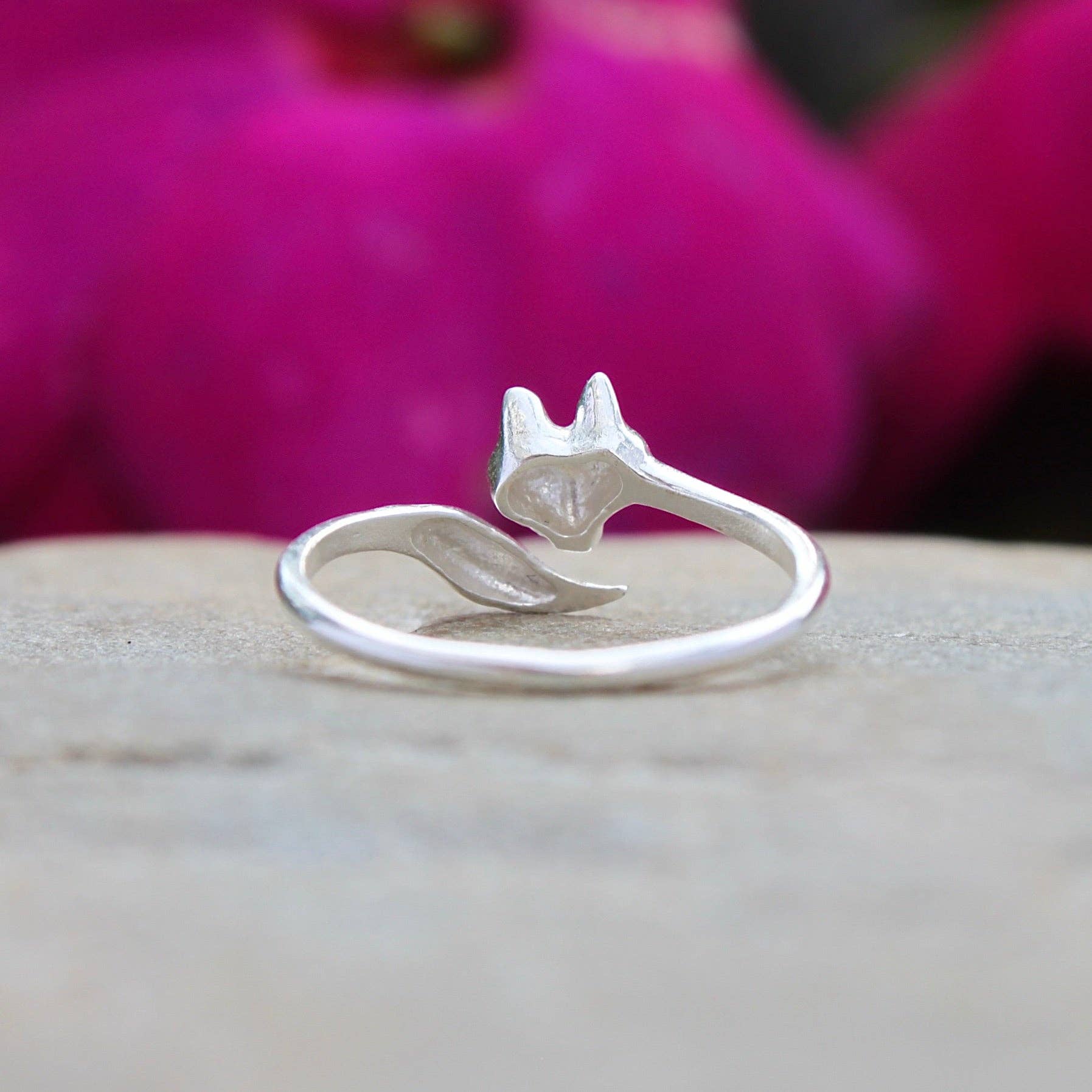 The Fox Spirit Animal Ring - Clever Design, Sterling Silver (Size 6)