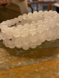 Natural Quartz Crystal Gemstone Bracelet (8 mm beads)