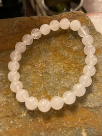 Natural Quartz Crystal Gemstone Bracelet (8 mm beads)