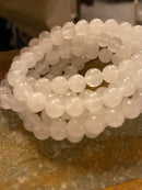 Natural Quartz Crystal Gemstone Bracelet (8 mm beads)