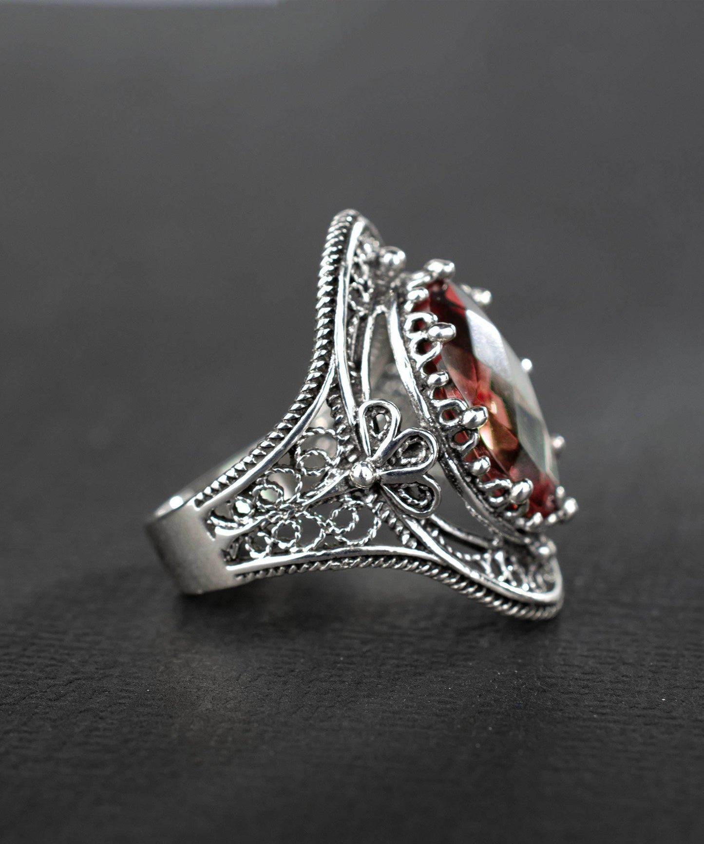 Alexandrite Gemstone Sterling Filigree Ring (Size 6.5)
