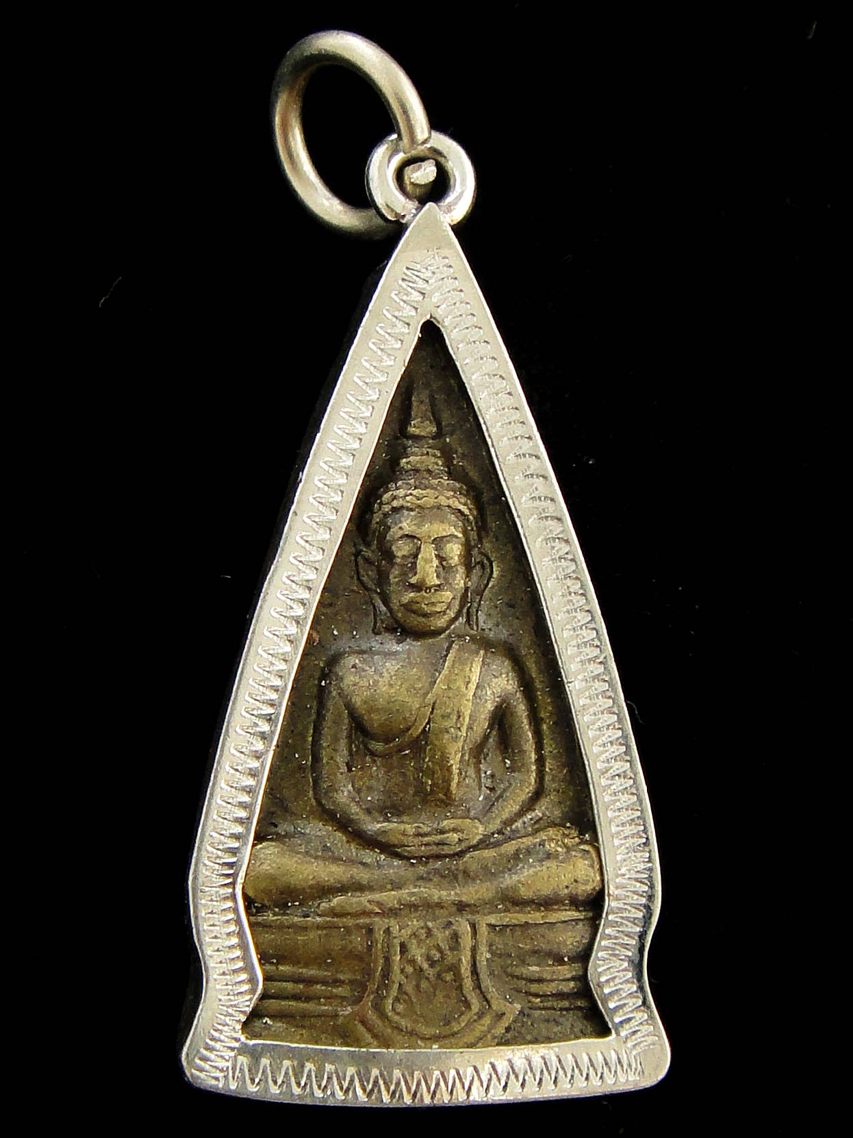 Buddha Pendant in Sacred Triangle