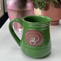 Claddagh Pottery Mug (20 oz)