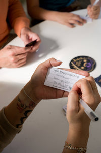MIND READER, The Psychic Party Game
