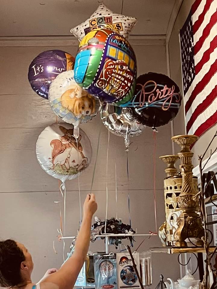 Helium Balloon - Mylar (Foil) 18 inches
